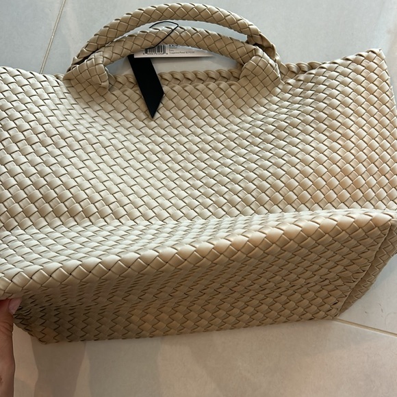 Naghedi new with tags medium St. Barths tote in Ecru - Picture 5 of 10
